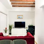 Lovro&lena Appartement *