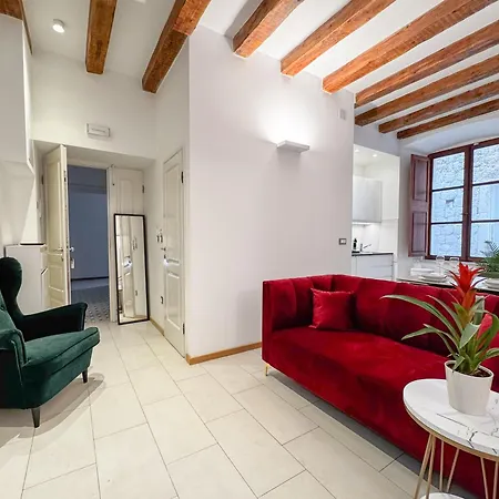 Apartment Lovro & Lena